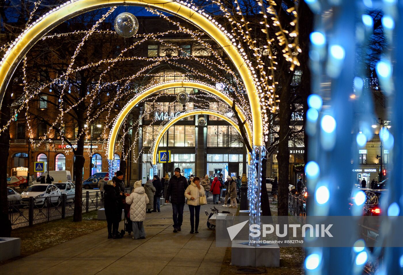 Russia New Year Season Preparations