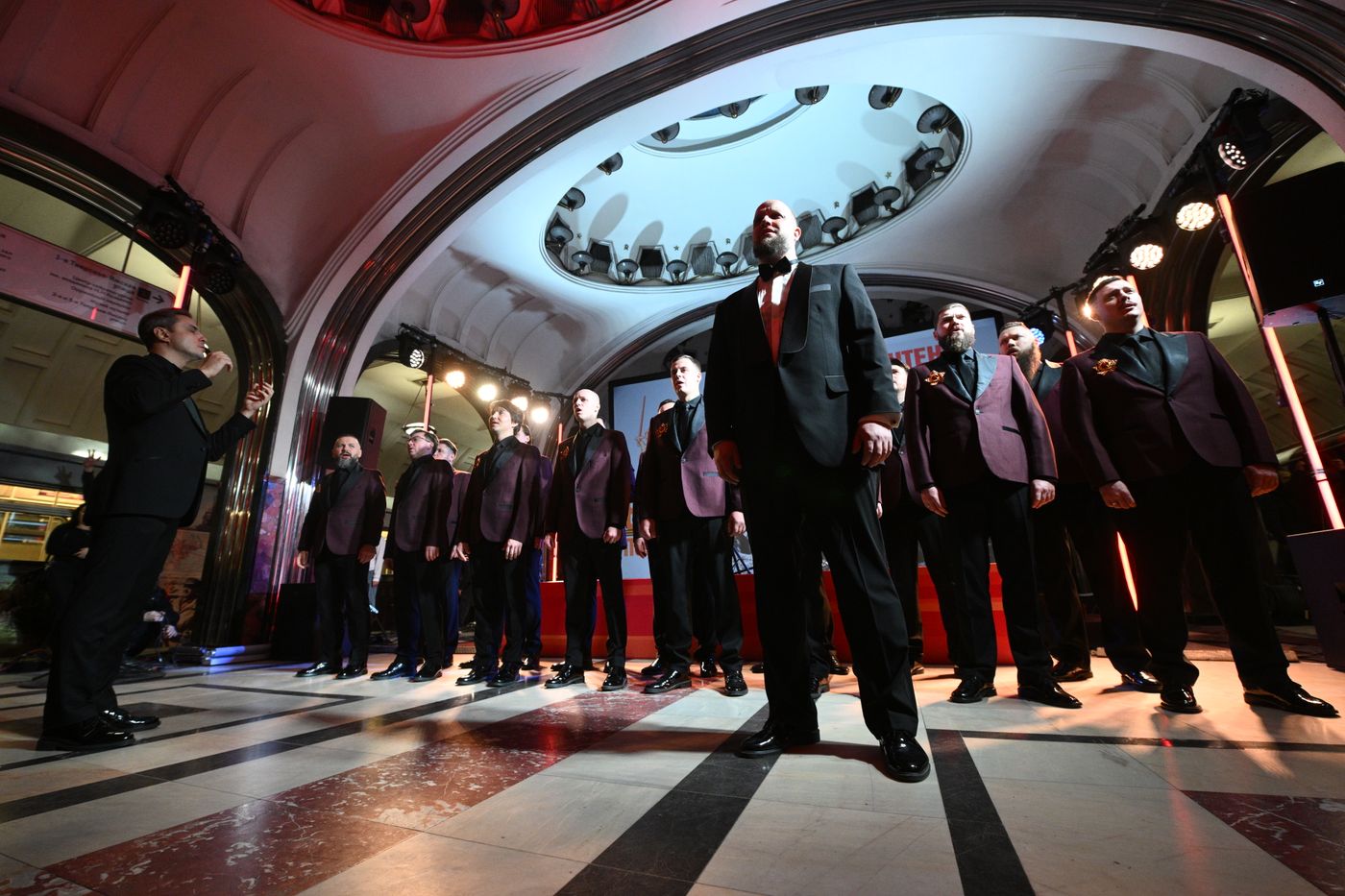 Victory Readings at Mayakovskaya Metro station
