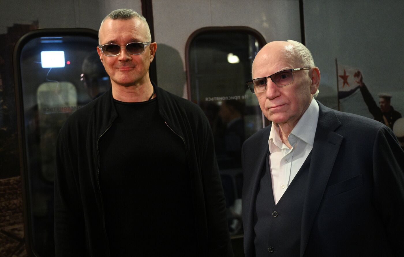 Victory Readings at Mayakovskaya Metro station