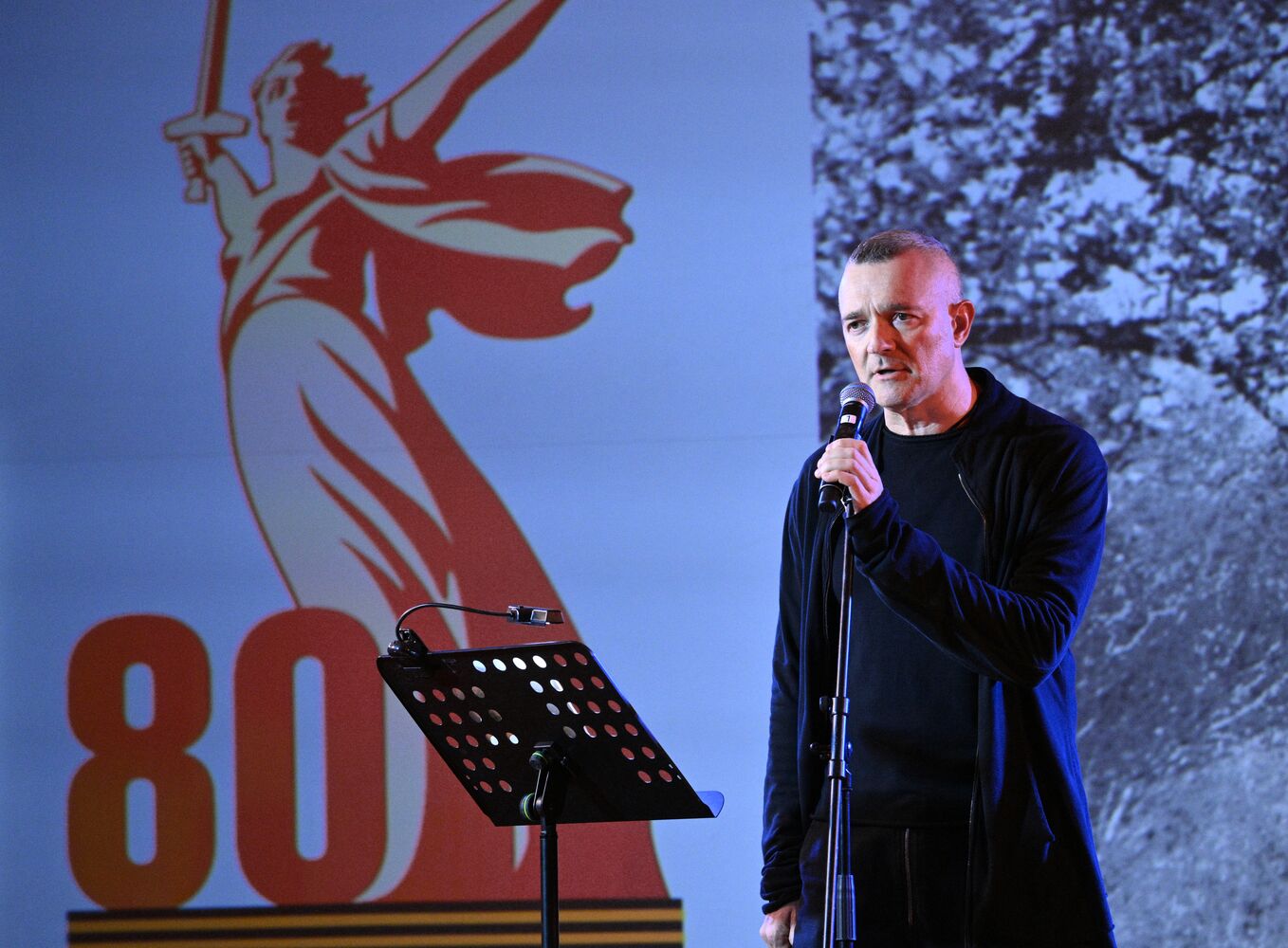Victory Readings at Mayakovskaya Metro station