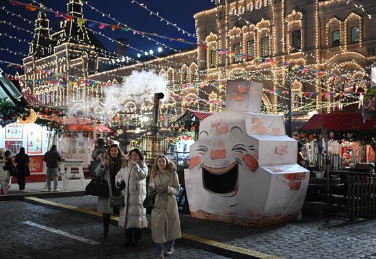 Russia New Year Season Preparations