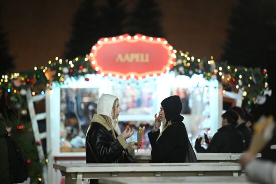 Russia New Year Season Preparations