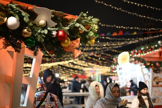 Russia New Year Season Preparations