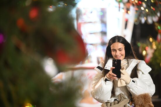 Russia New Year Season Preparations