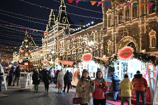 Russia New Year Season Preparations