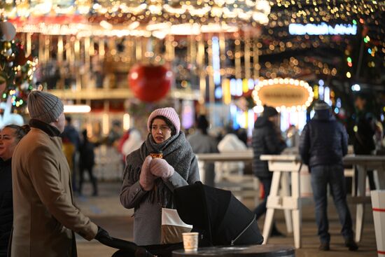 Russia New Year Season Preparations