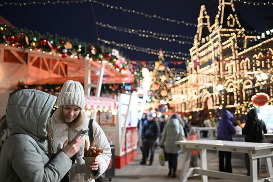 Russia New Year Season Preparations