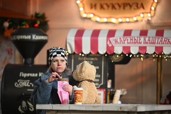 Russia New Year Season Preparations