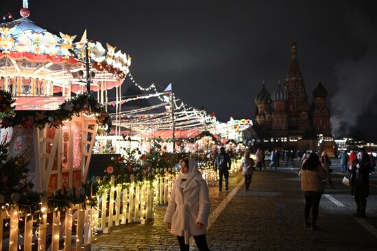 Russia New Year Season Preparations