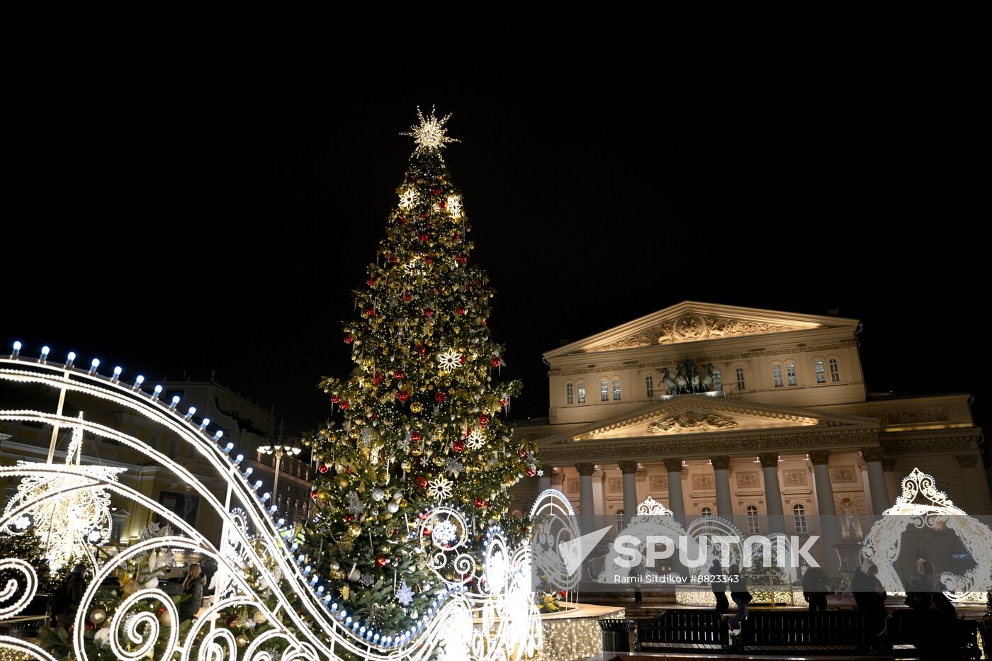Russia New Year Season Preparations