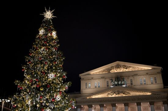 Russia New Year Season Preparations