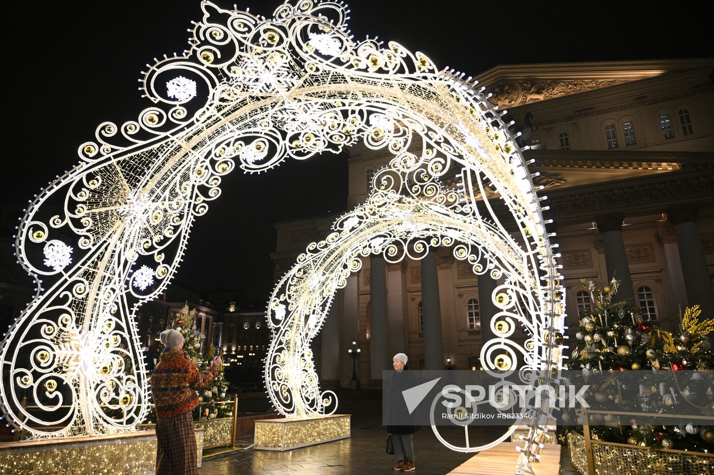 Russia New Year Season Preparations