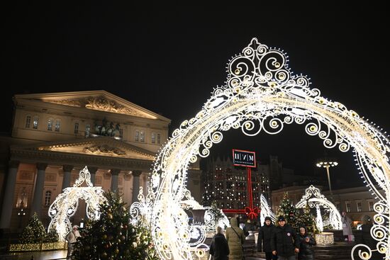 Russia New Year Season Preparations