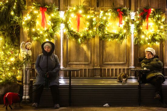 Russia New Year Season Preparations