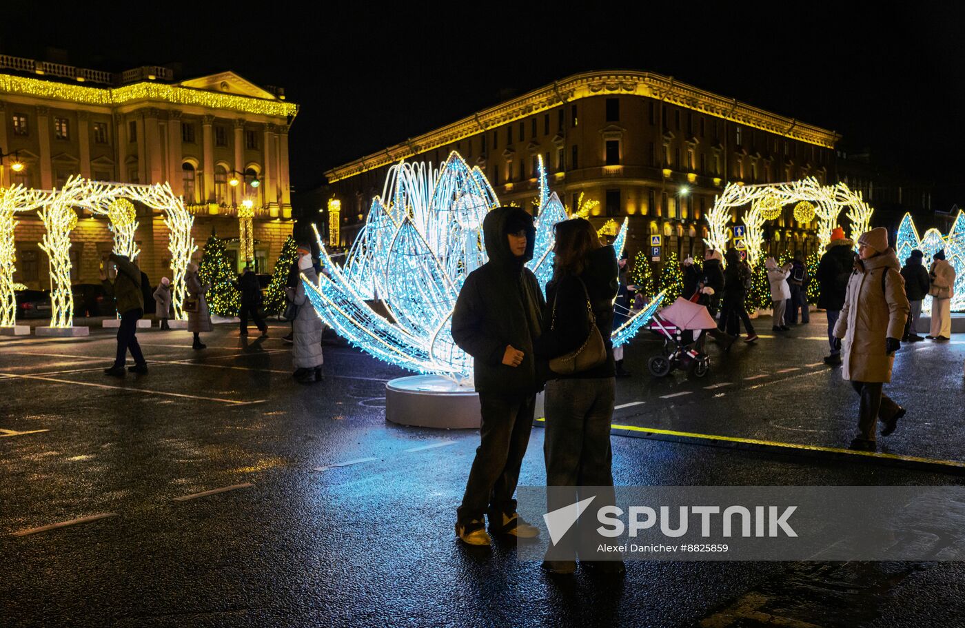 Russia Light Garden