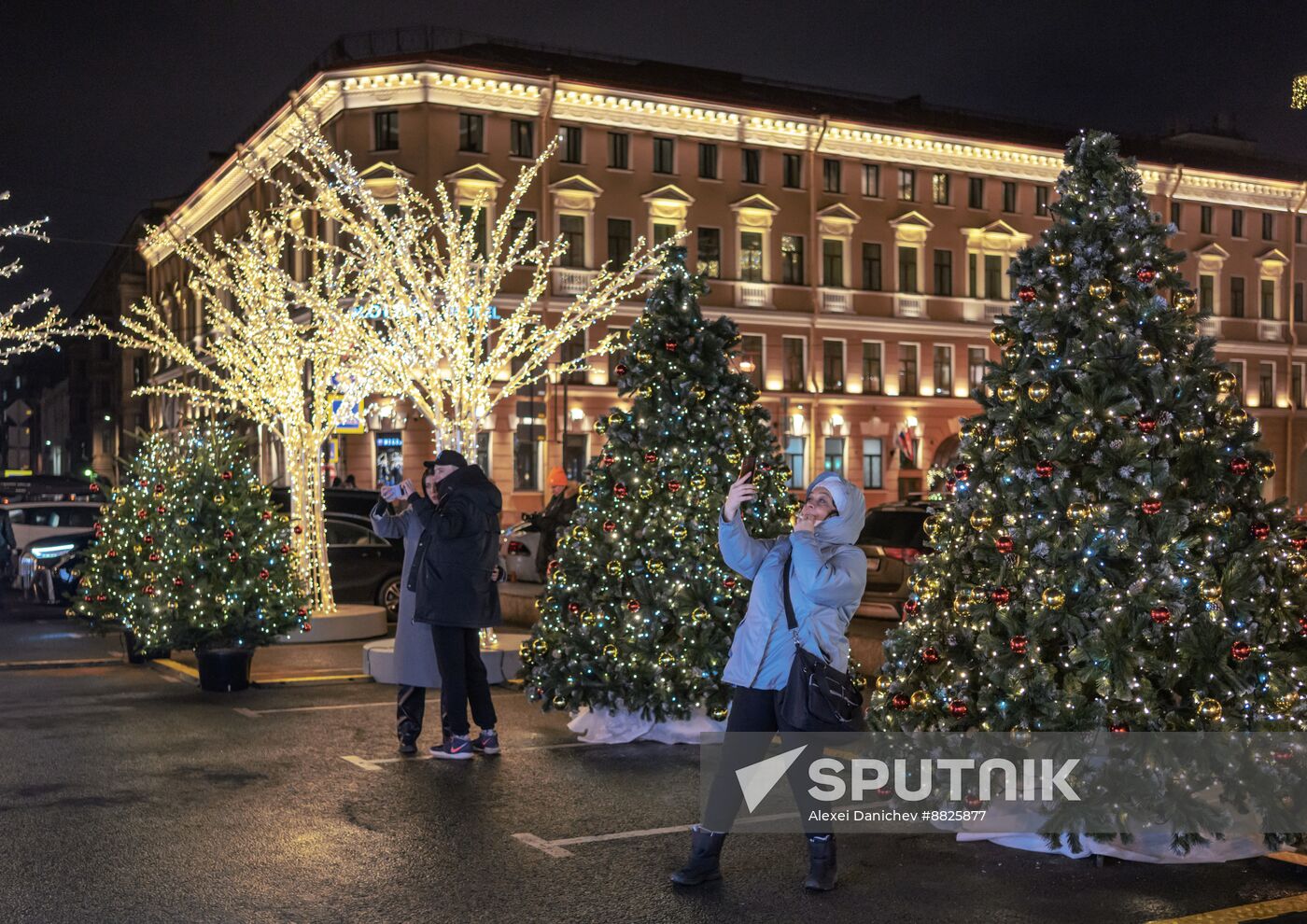 Russia Light Garden