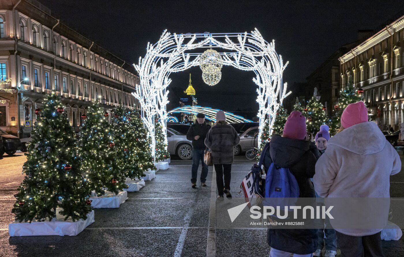 Russia Light Garden