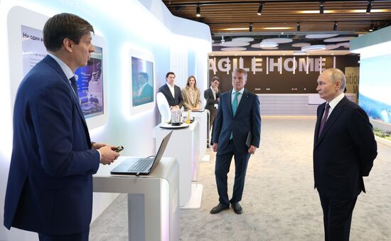 Russia Putin AI Journey Conference