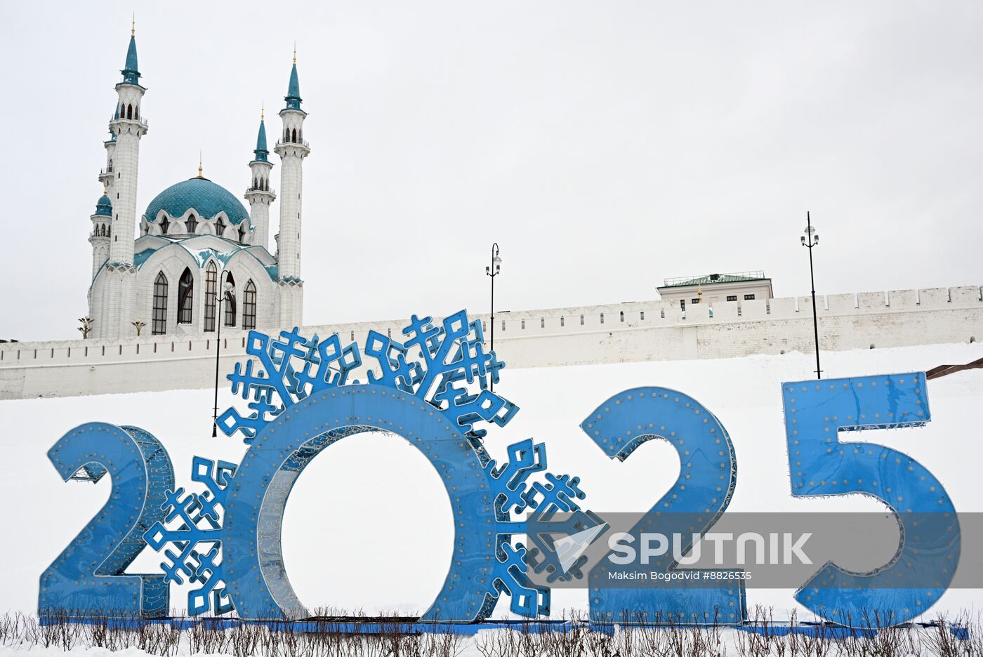 Russia New Year Season Preparations