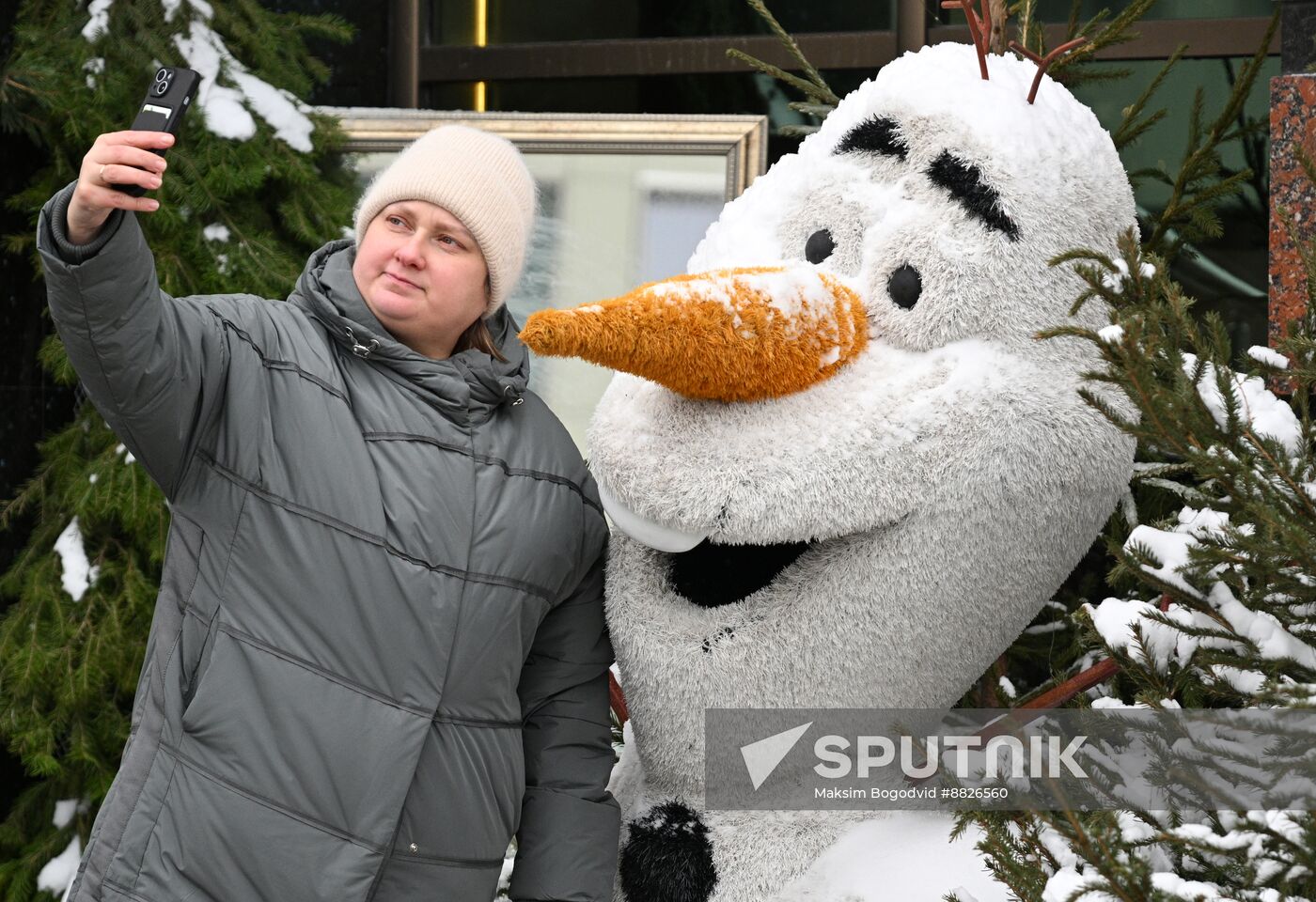 Russia New Year Season Preparations