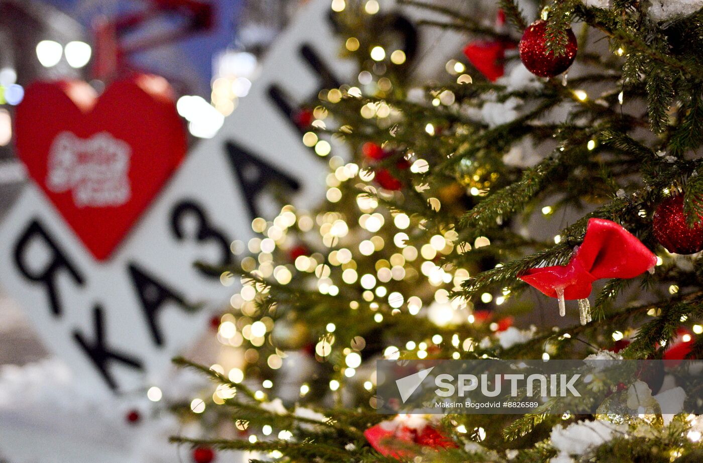 Russia New Year Season Preparations