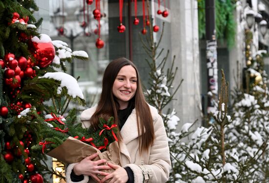 Russia New Year Season Preparations