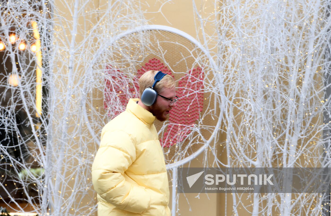 Russia New Year Season Preparations