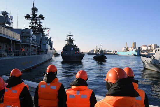 Russia Navy Warships Returning