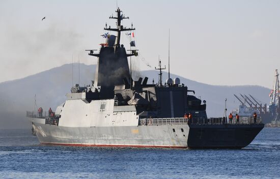 Russia Navy Warships Returning