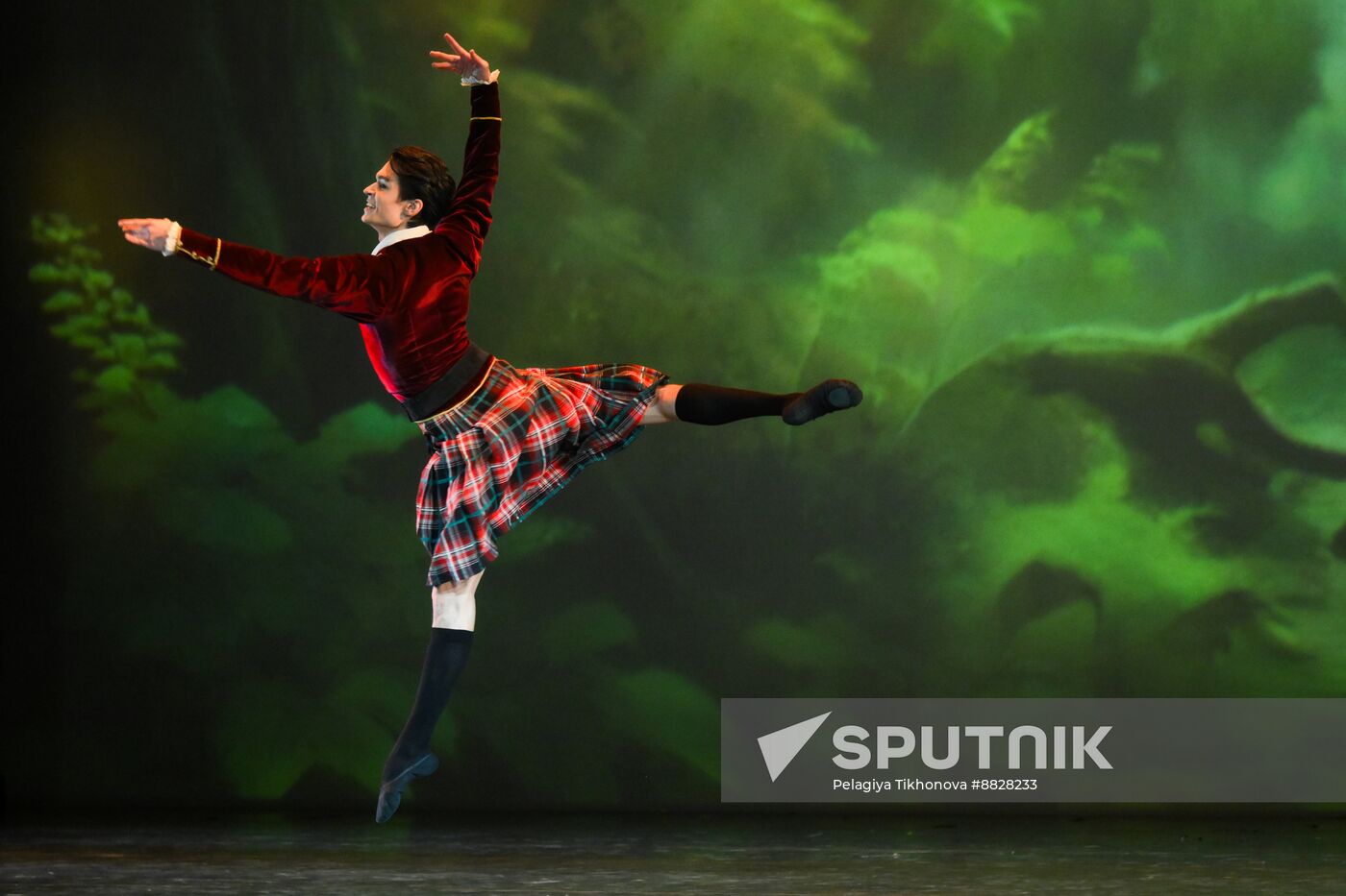 Russia Entertainment Ballet Gala