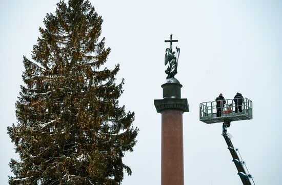 Russia New Year Season Preparations