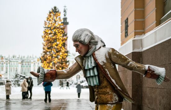 Russia New Year Season Preparations