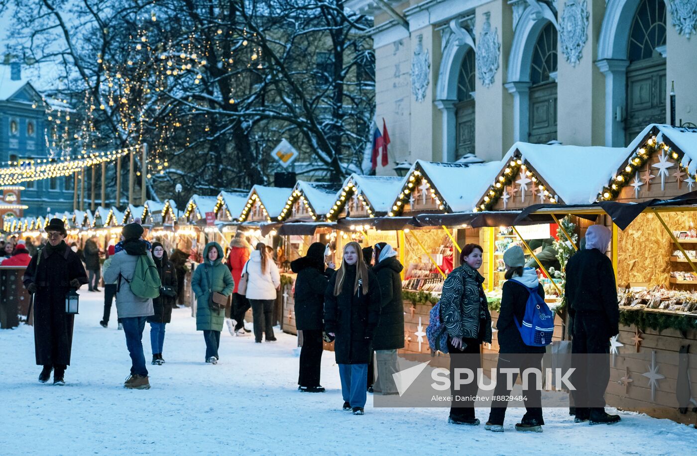 Russia New Year Season Preparations