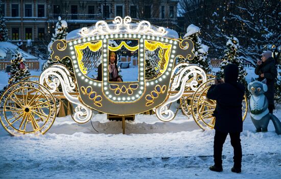 Russia New Year Season Preparations