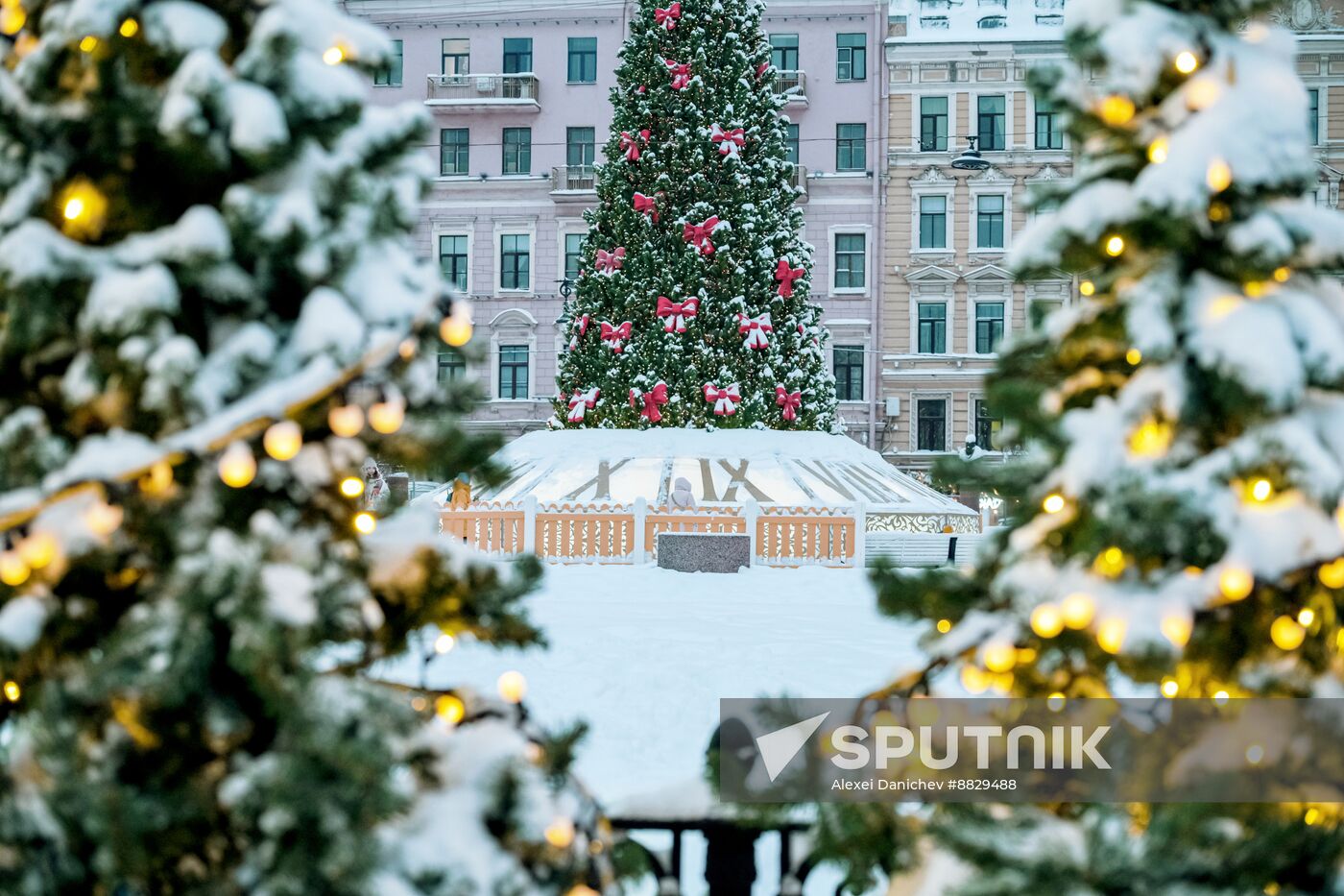 Russia New Year Season Preparations