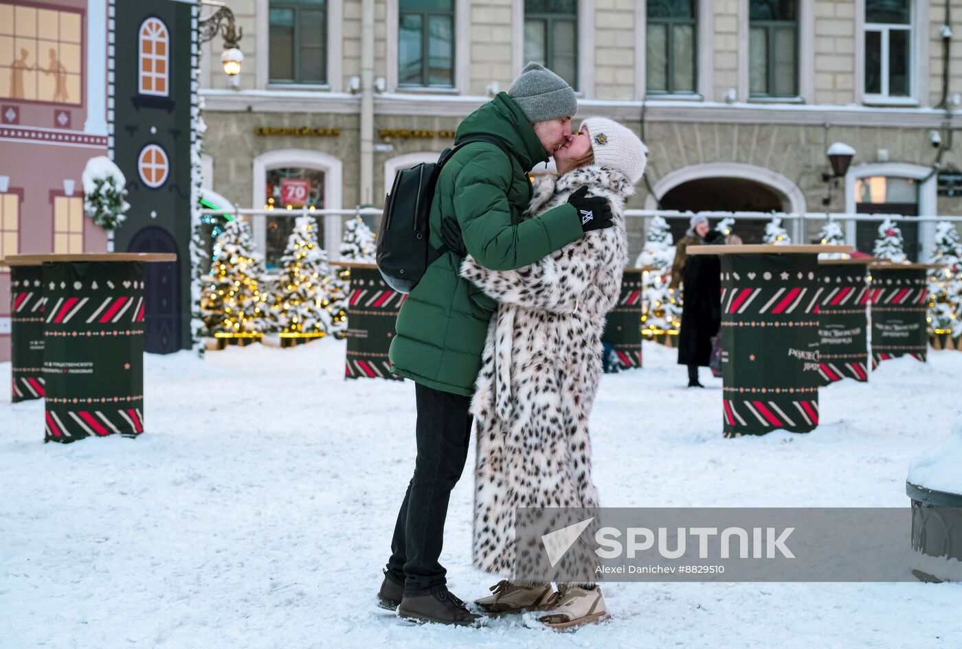 Russia New Year Season Preparations