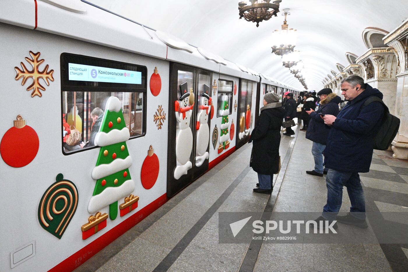 Russia New Year Season Metro