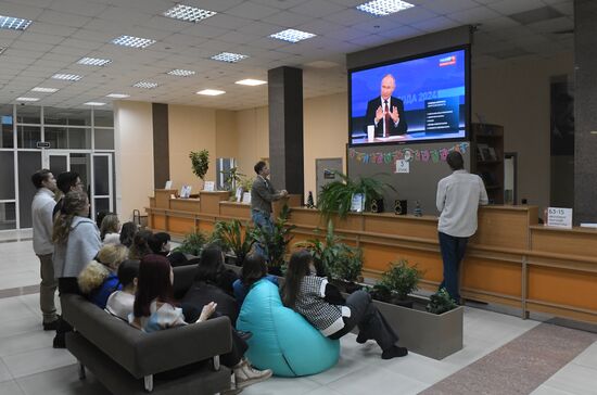 Russia Putin Press Conference Broadcast