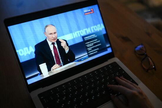 Russia Putin Press Conference Broadcast
