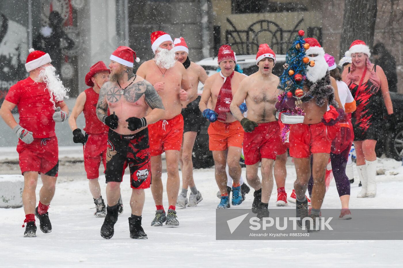 Russia Winter Swimming Clubs Run