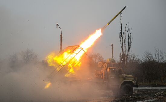 Russia Ukraine Military Operation Artillery Units