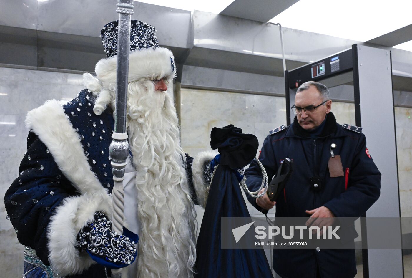Russia New Year Season Metro