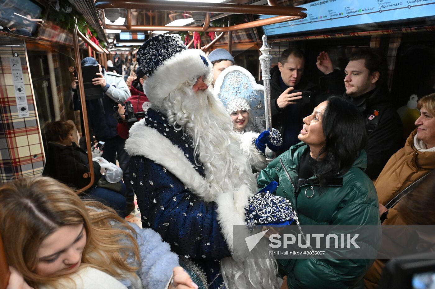 Russia New Year Season Metro