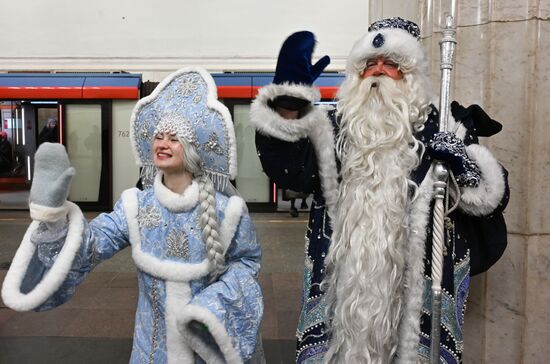 Russia New Year Season Metro