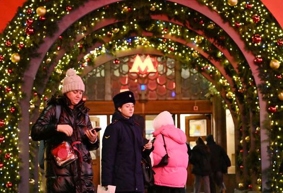 Russia New Year Season Metro