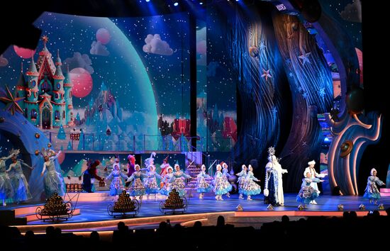Russia New Year Show