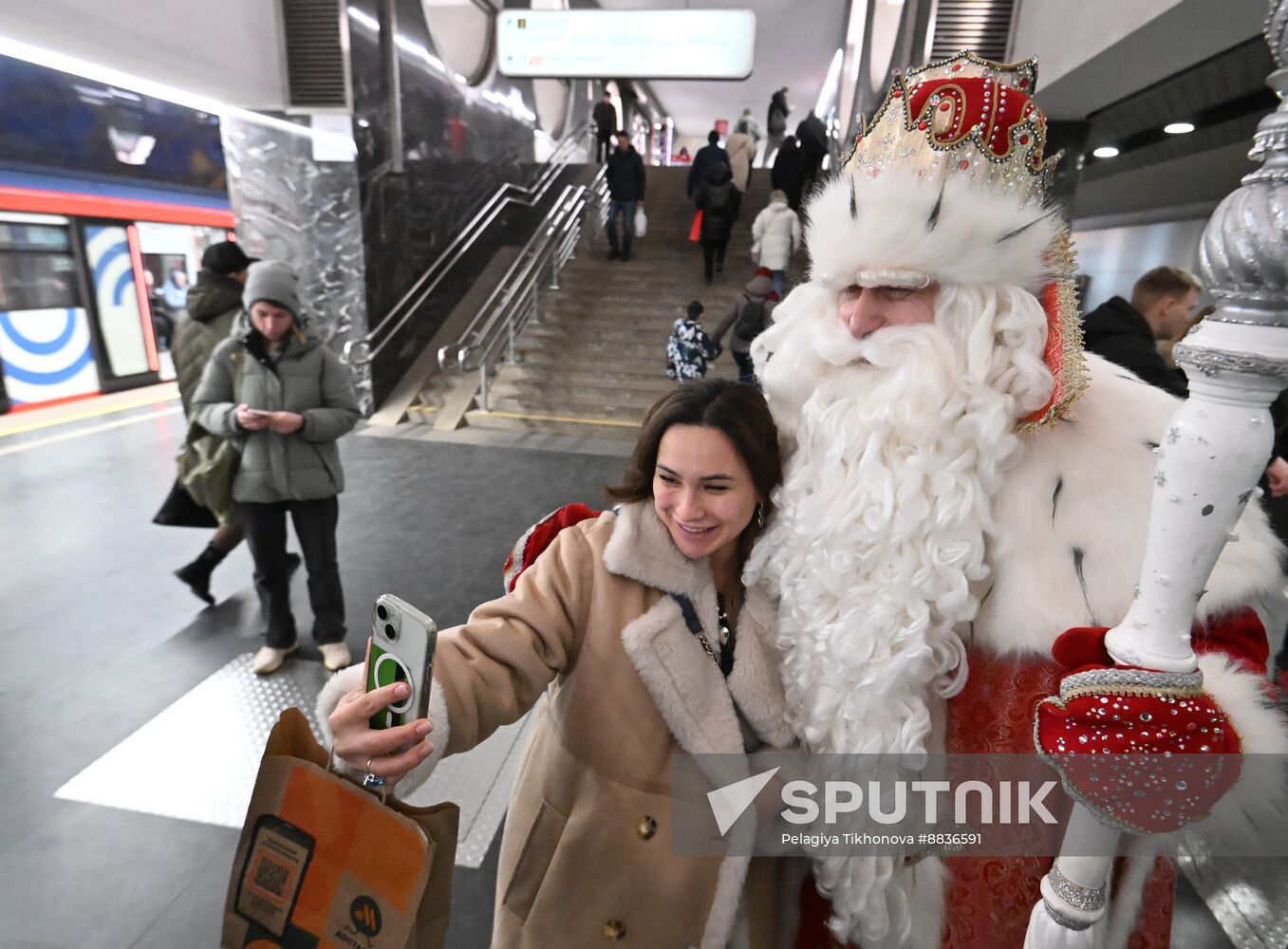 Russia New Year Season Metro