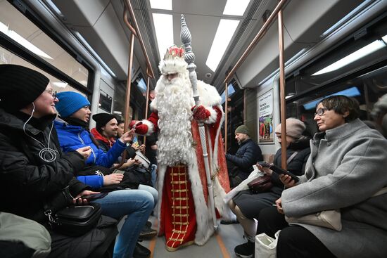 Russia New Year Season Metro