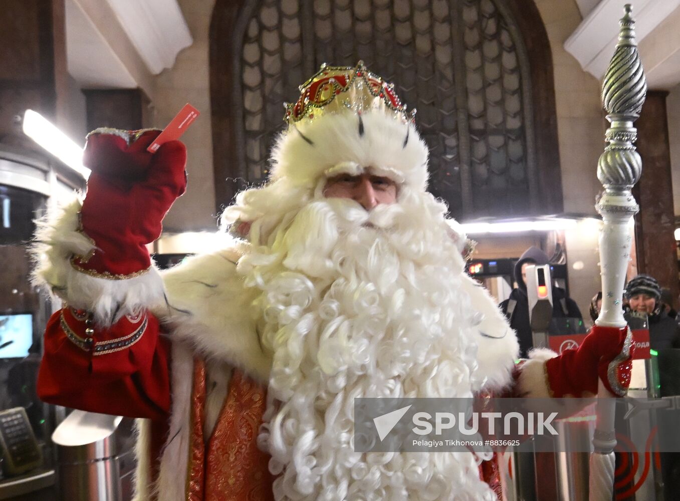 Russia New Year Season Metro