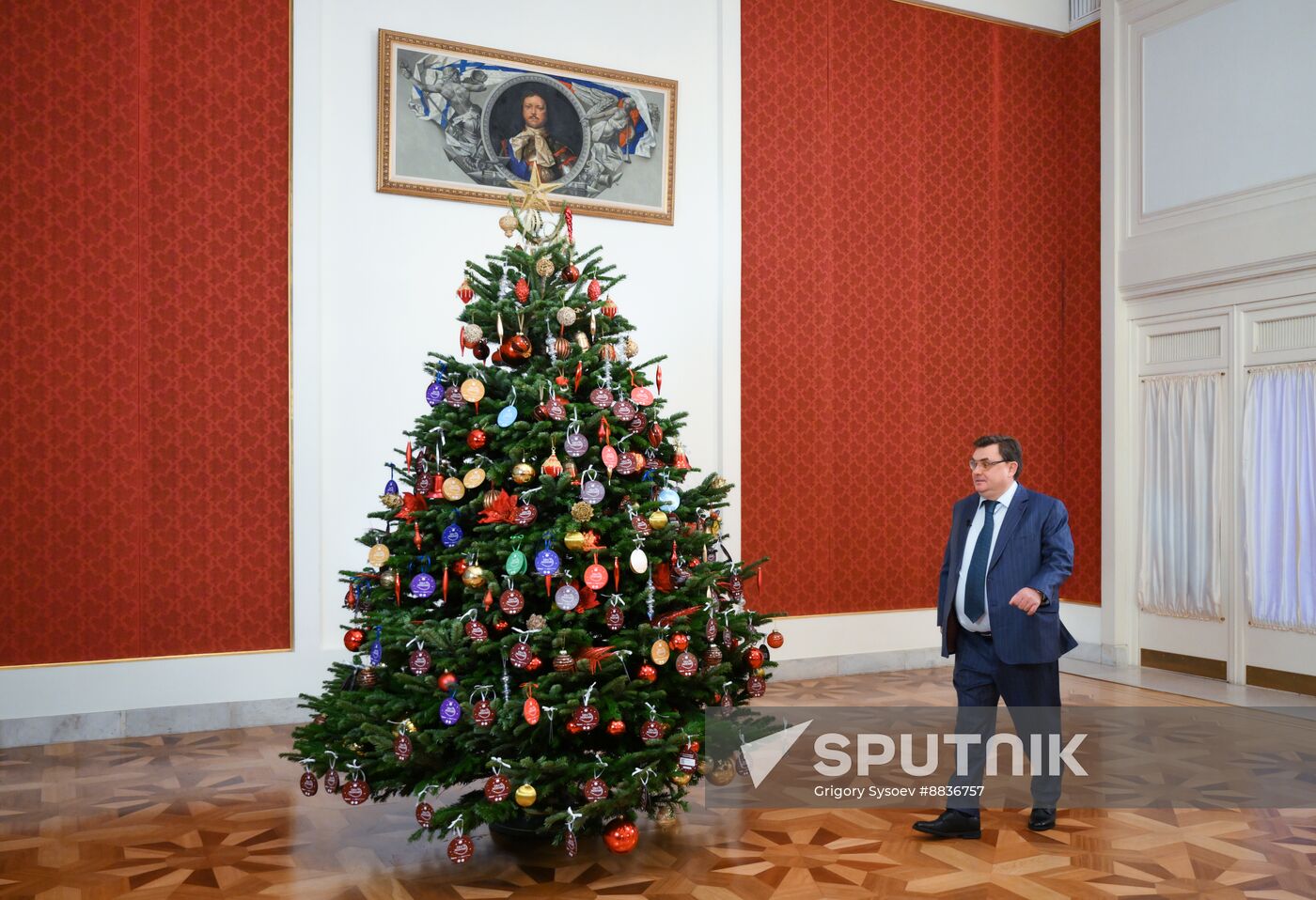 Russia Government New Year Season Charity